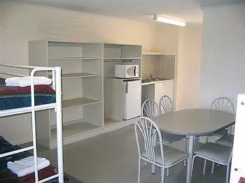 Canberra Carotel Motel 3*,