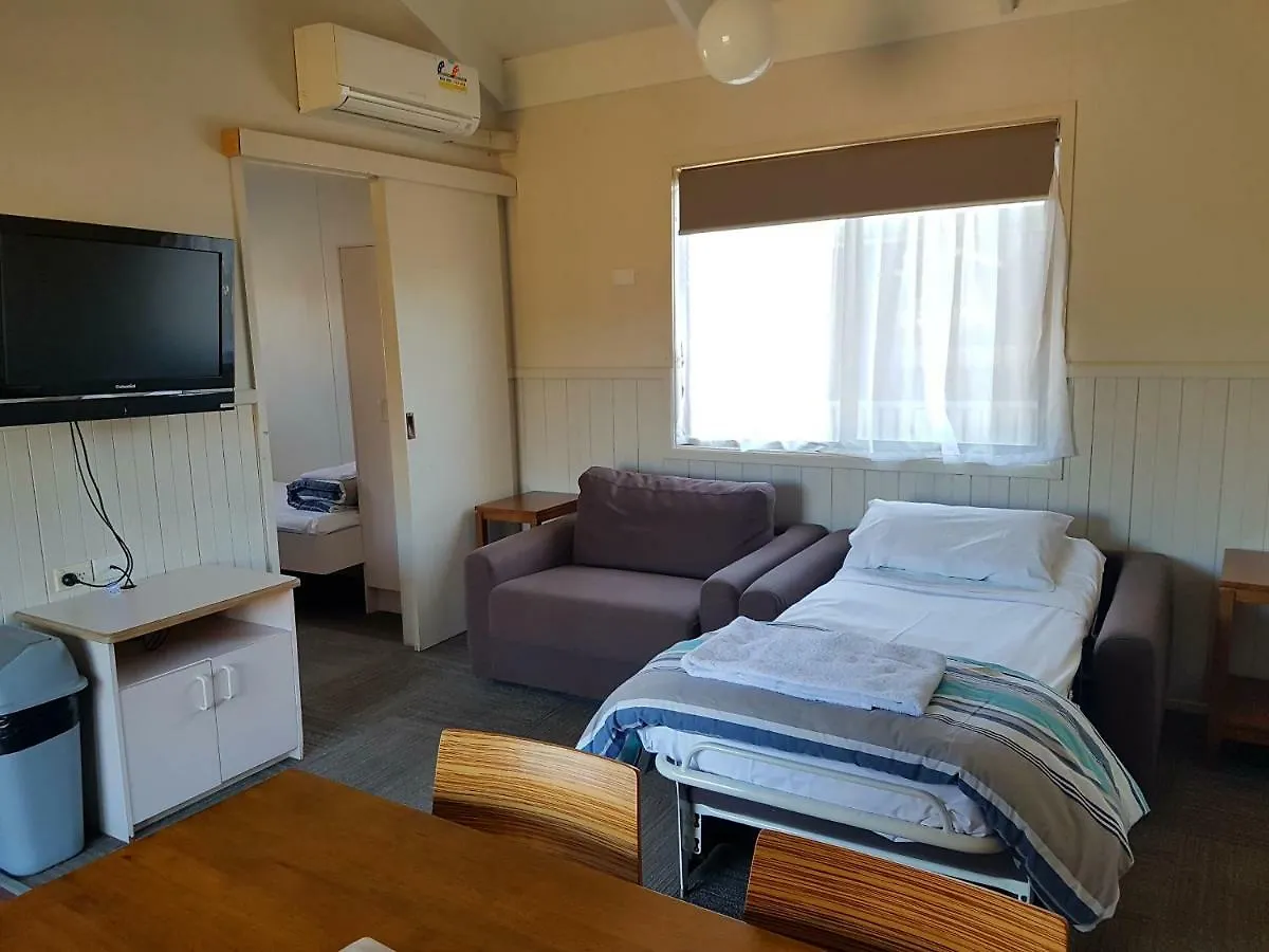 Canberra Carotel Motel
